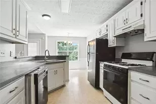 11747 Spring Lake Way, Fayetteville, GA 30215 - Photo 14