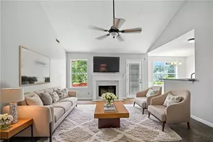 11747 Spring Lake Way, Fayetteville, GA 30215 - Photo 4