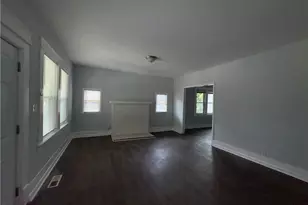 1462 Lucile Ave SW, Atlanta, GA 30310 - Photo 4