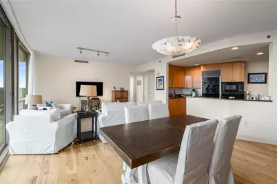 700 Park Regency Place NE #1906, Atlanta, GA 30326 - Photo 6