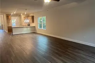 584 Walnut Crk Pkwy, Pendergrass, GA 30567 - Photo 12