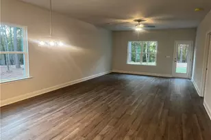 584 Walnut Crk Pkwy, Pendergrass, GA 30567 - Photo 12