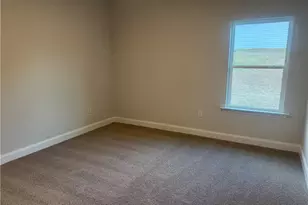 584 Walnut Crk Pkwy, Pendergrass, GA 30567 - Photo 14