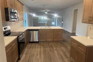 584 Walnut Crk Pkwy, Pendergrass, GA 30567 - Photo 8