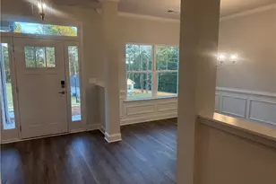 584 Walnut Crk Pkwy, Pendergrass, GA 30567 - Photo 6