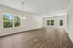 584 Walnut Crk Pkwy, Pendergrass, GA 30567 - Photo 16