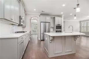 840 Central Park Ovlk, Alpharetta, GA 30004 - Photo 12