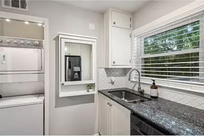 1010 Scott Boulevard #A6, Decatur, GA 30030 - Photo 8