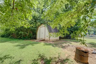 4938 Lake Forest Dr, Conyers, GA 30094 - Photo 32