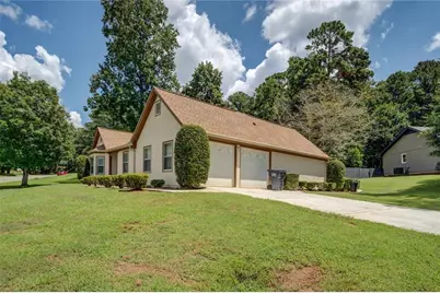 4938 Lake Forest Drive, Conyers, GA 30094 - Photo 4