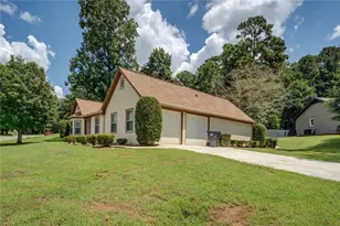 4938 Lake Forest Dr, Conyers, GA 30094 - Photo 4