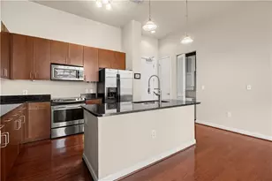 711 Cosmopolitan Dr NE, Atlanta, GA 30324 - Photo 6