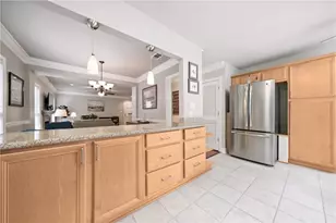 44 Mt Vernon Cir, Sandy Springs, GA 30338 - Photo 8