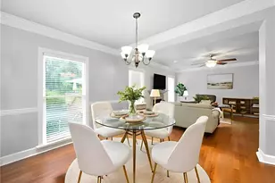 44 Mt Vernon Cir, Sandy Springs, GA 30338 - Photo 6