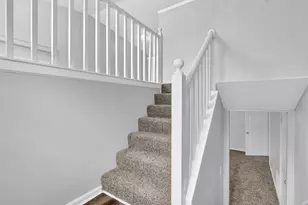 5598 Emerald Glen, Stone Mountain, GA 30088 - Photo 10