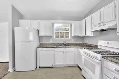 5598 Emerald Glen, Stone Mountain, GA 30088 - Photo 6