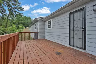 5598 Emerald Glen, Stone Mountain, GA 30088 - Photo 32