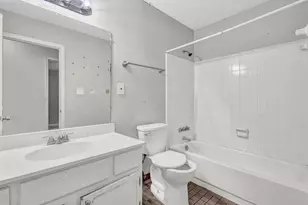 274 Park Ridge Ct, Riverdale, GA 30274 - Photo 6