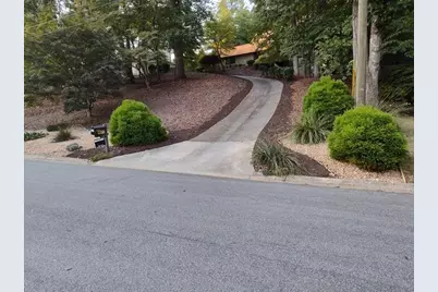 4871 Karls Gate Drive, Marietta, GA 30068 - Photo 2