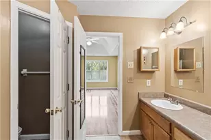 1901 Cherwell Dr, Riverdale, GA 30296 - Photo 24