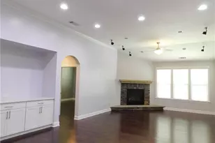 330 La Perla Dr, Sugar Hill, GA 30518 - Photo 22