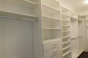 330 La Perla Dr, Sugar Hill, GA 30518 - Photo 26