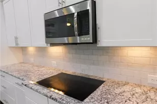 330 La Perla Dr, Sugar Hill, GA 30518 - Photo 14