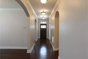 330 La Perla Dr, Sugar Hill, GA 30518 - Photo 4