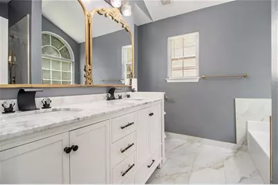 3193 Medina Drive, Jonesboro, GA 30236 - Photo 8