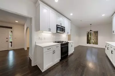 3491 Roswell Road NE #E, Atlanta, GA 30305 - Photo 18