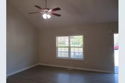 545 Bridgeport Place, Monroe, GA 30655 - Photo 2