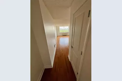 2479 Peachtree Road NE #1405, Atlanta, GA 30305 - Photo 4