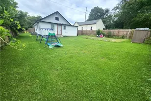 303 Carleeta St, Barnesville, GA 30204 - Photo 34