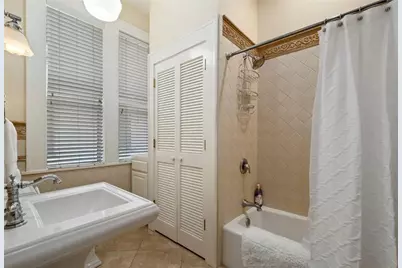 356 5th Street NE, Atlanta, GA 30308 - Photo 10