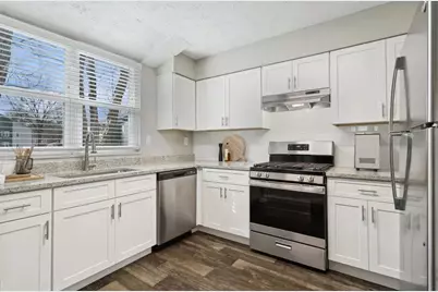 7600 Roswell Road #01-0718, Sandy Springs, GA 30350 - Photo 2