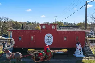 6745 Leigh St, Flowery Branch, GA 30542 - Photo 108