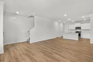 6737 Leigh St, Flowery Branch, GA 30542 - Photo 16