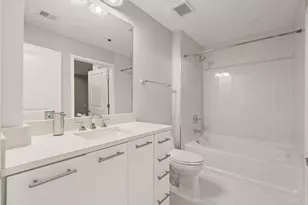 3324 Peachtree Rd NE, Atlanta, GA 30326 - Photo 12
