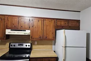 2835 Springdale Rd, Snellville, GA 30039 - Photo 4