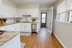 218 E East Bonacre Rd, Cataula, GA 31804 - Photo 12