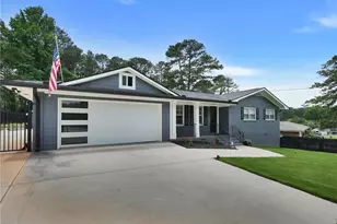 5521 Joeclay Dr, Stone Mountain, GA 30088 - Photo 2