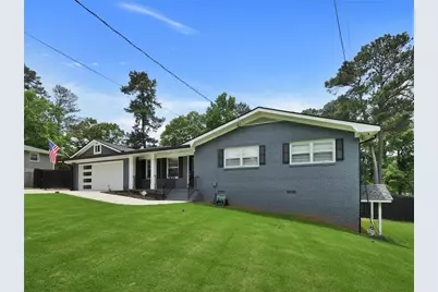 5521 Joeclay Drive, Stone Mountain, GA 30088 - Photo 4