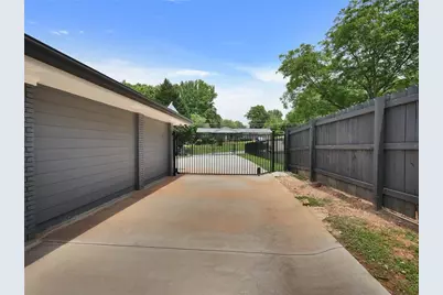 5521 Joeclay Drive, Stone Mountain, GA 30088 - Photo 8