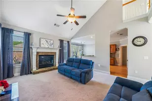 2557 Bay Crest Ln, Loganville, GA 30052 - Photo 10