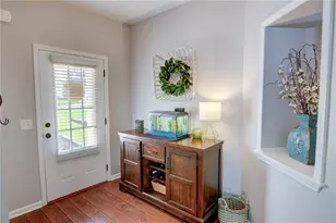 4918 McEver View Dr, Sugar Hill, GA 30518 - Photo 2