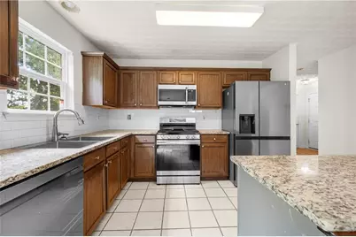 3740 Crescent Walk Lane, Suwanee, GA 30024 - Photo 12