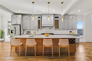 2018 Presley Way NE, Atlanta, GA 30317 - Photo 2