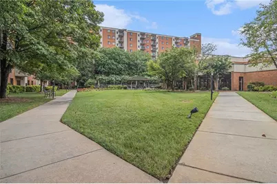 300 Johnson Ferry Road NE #A203, Sandy Springs, GA 30328 - Photo 14