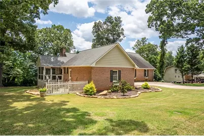 64 Virginia Circle, Cedartown, GA 30125 - Photo 2