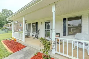 381 Willowwind Dr, Loganville, GA 30052 - Photo 34